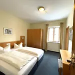 Hotel Herzogstand 3*